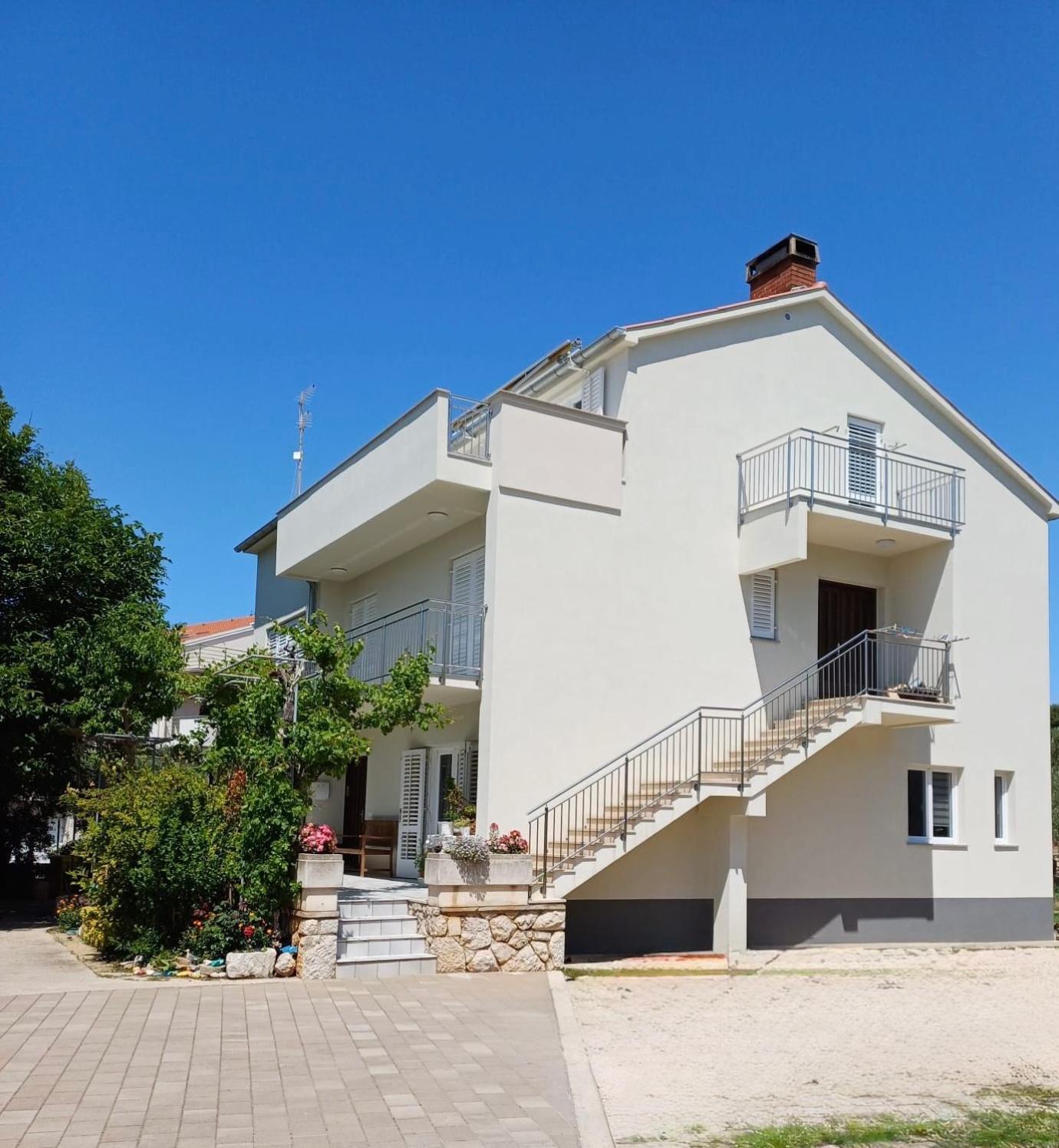 Apartment Vidas Novalja Zewnętrze zdjęcie