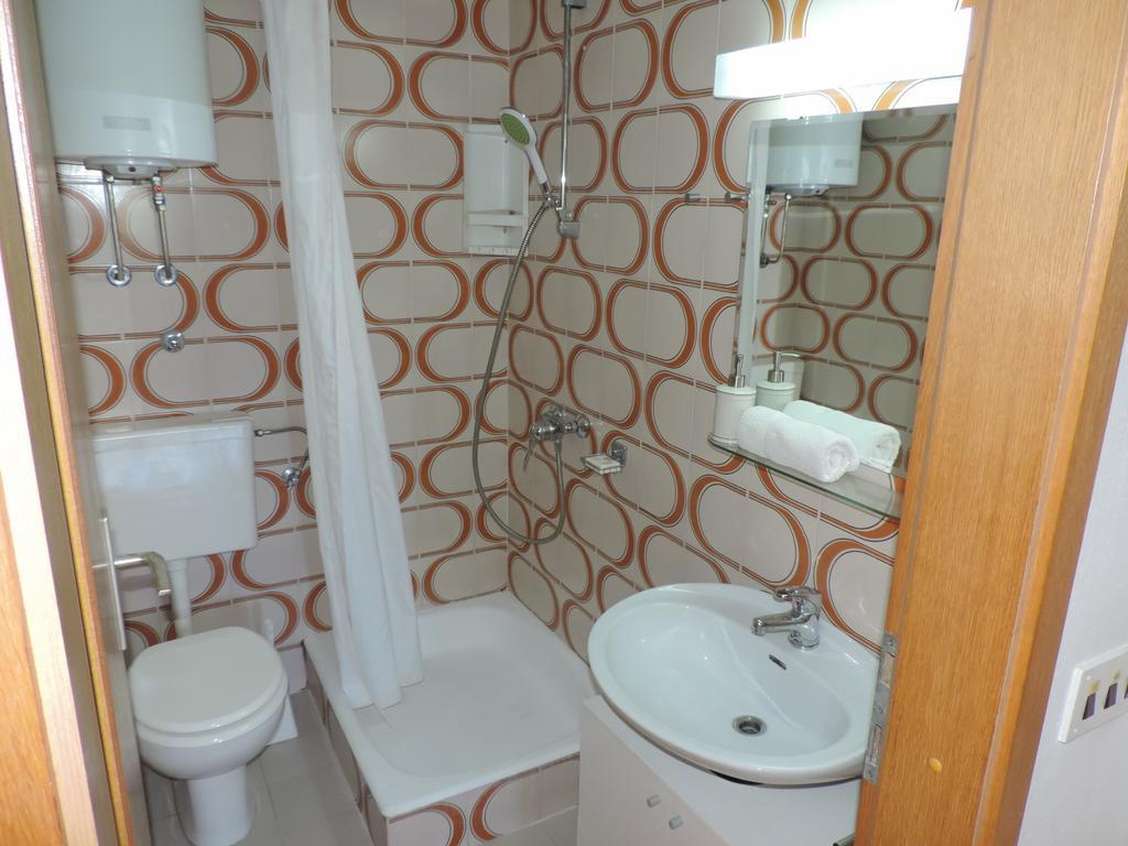 Apartment Vidas Novalja Zewnętrze zdjęcie