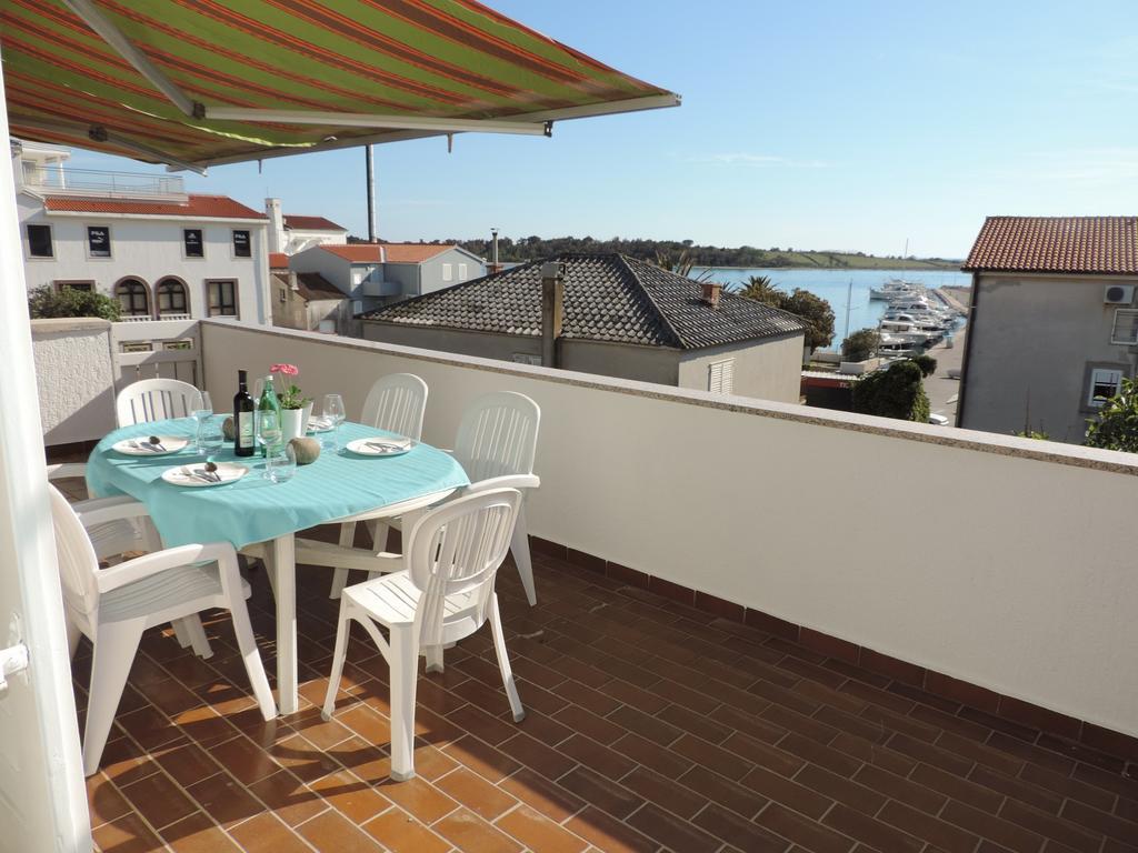 Apartment Vidas Novalja Zewnętrze zdjęcie