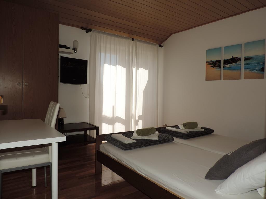 Apartment Vidas Novalja Zewnętrze zdjęcie